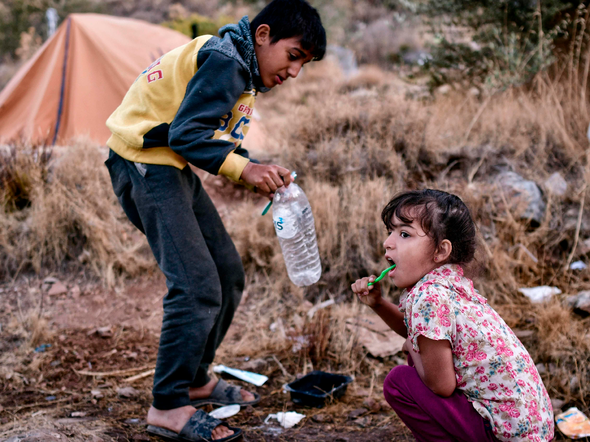 "Ponete en sus pies": la campaña de Red Solidaria para abrigar a los más vulnerables 