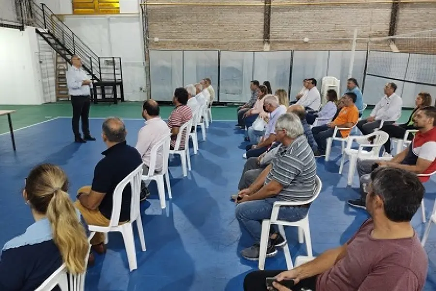 Calvo entregó aportes a instituciones de la ciudad