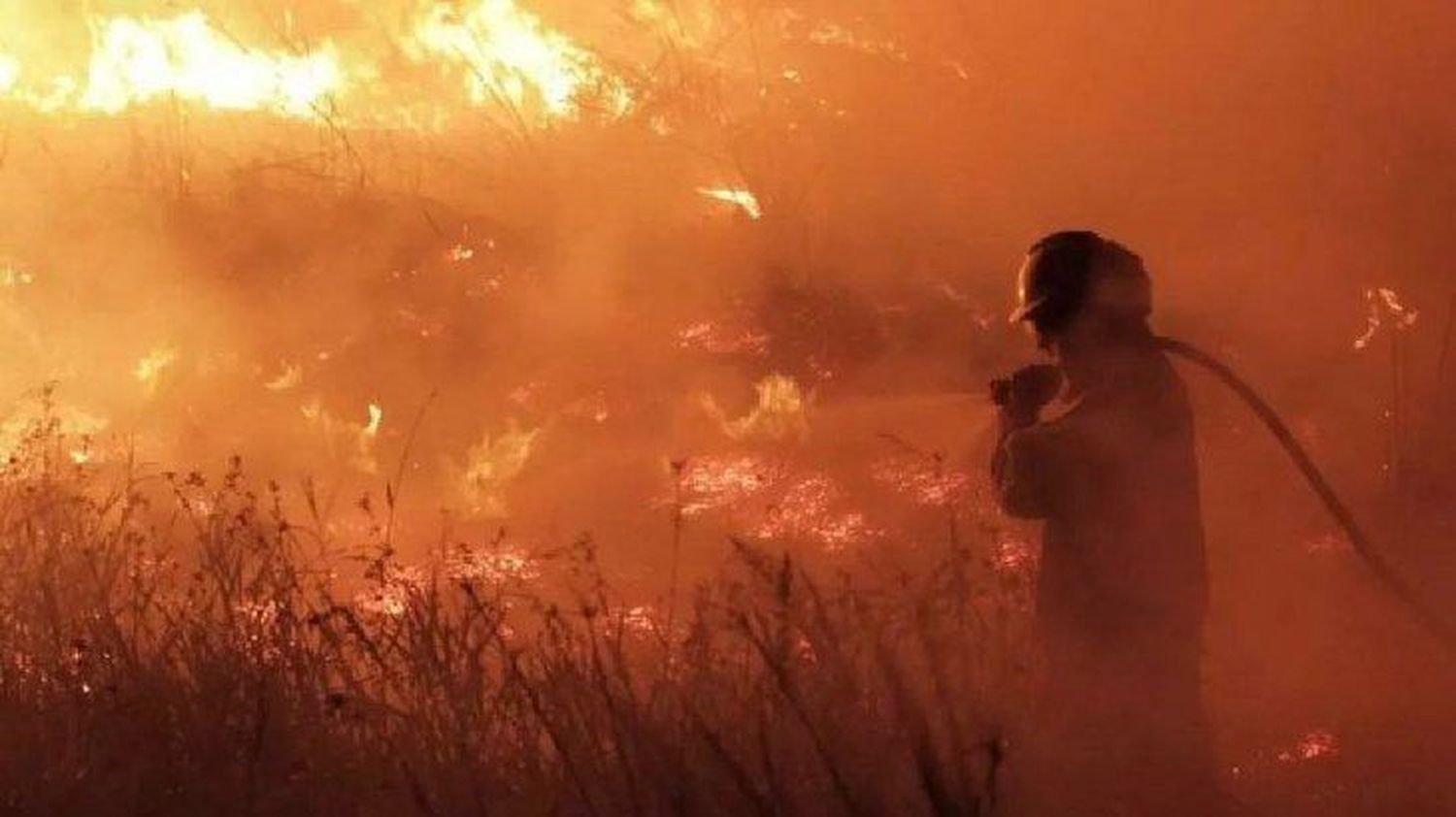 “El fin de semana fue extremo”, el relato del bombero del Cuartel Central de Tandil que combate el fuego en Corrientes