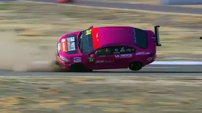 TC2000 en Roca: se quedó sin frenos y protagonizó un accidente estremecedor