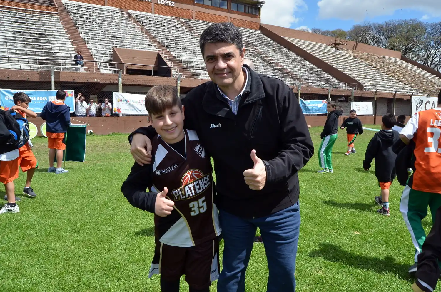 Jorge Macri participó del 43º Encuentro Argentino de Minibásquet 