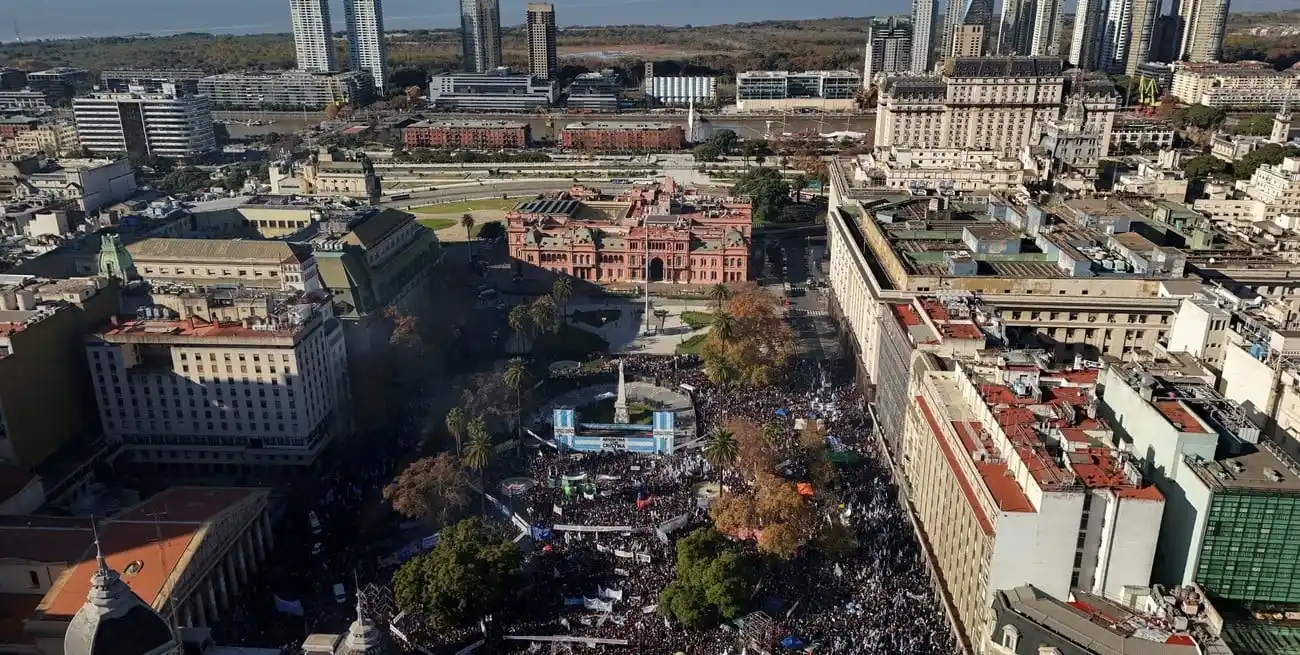 Cristina Kirchner pidió organización militante y cerró con un mensaje: "Vamos a volver". Foto: Reuters
