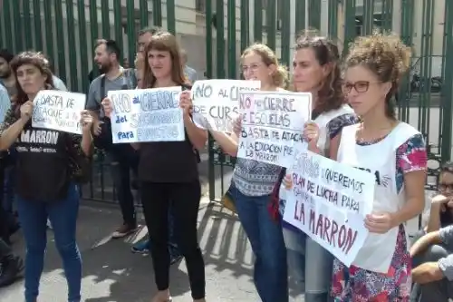 Gobierno y docentes vuelven a negociar pero en mesa técnica y sin ministros