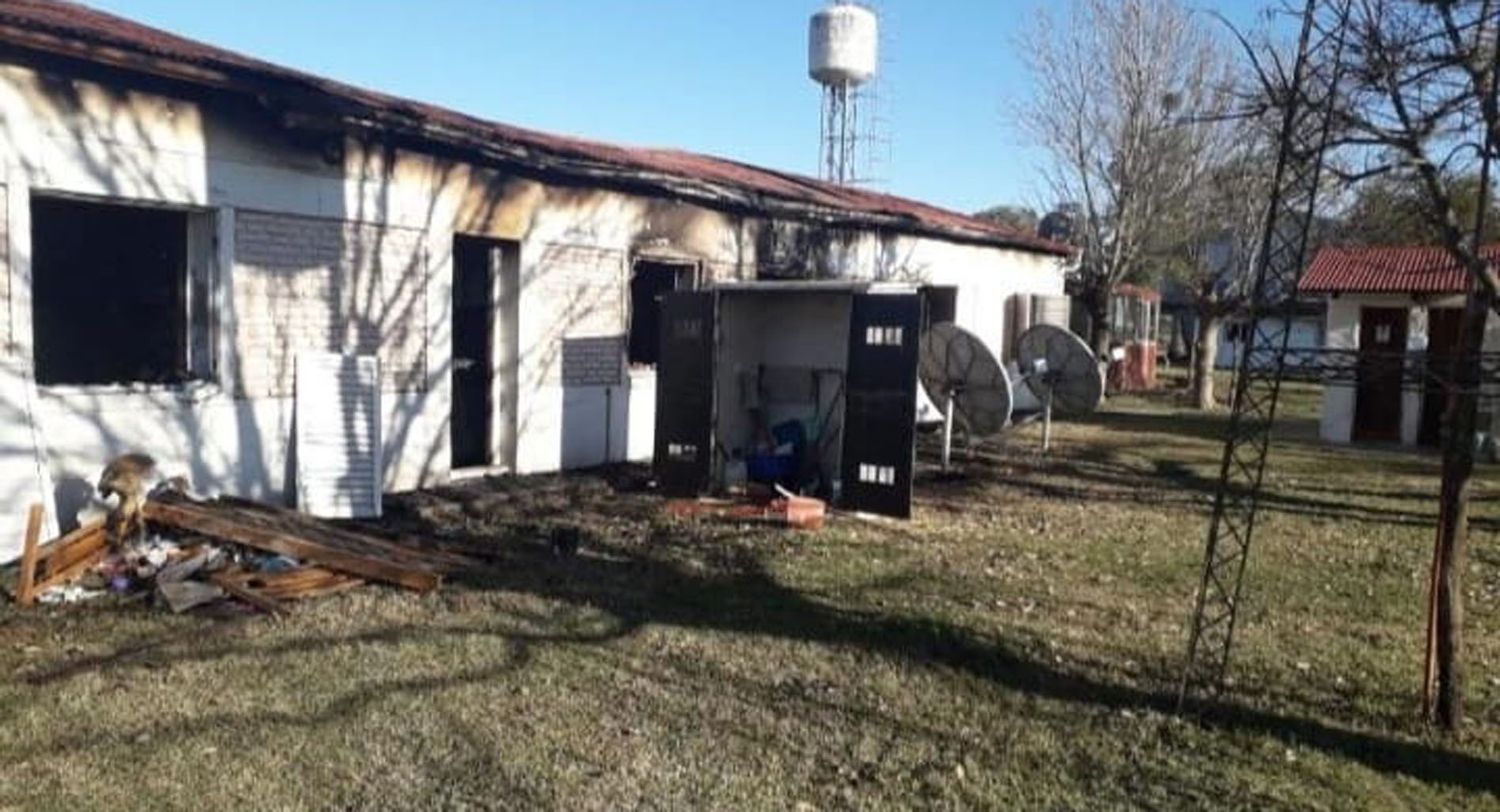 Séptimo Distrito: "el fuego destruyó la escuela"