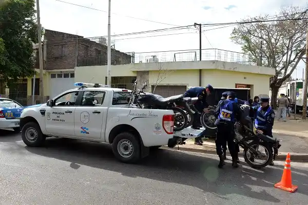 Más de 250 motos fueron retenidas el primer día de control de motos