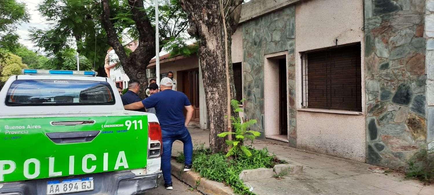 Allanan vivienda en Salta e Yrigoyen por el robo a Andreani