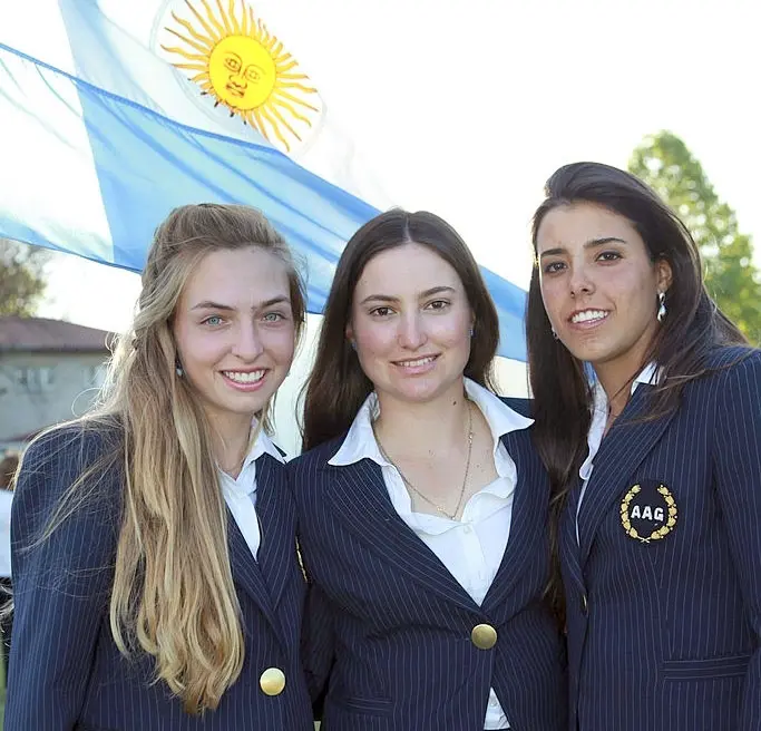 El golpe mundial de Manuela