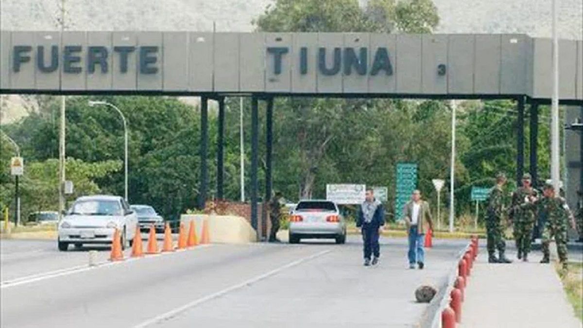 Localizan muerto a general y una mujer dentro de apartamento en Fuerte Tiuna
