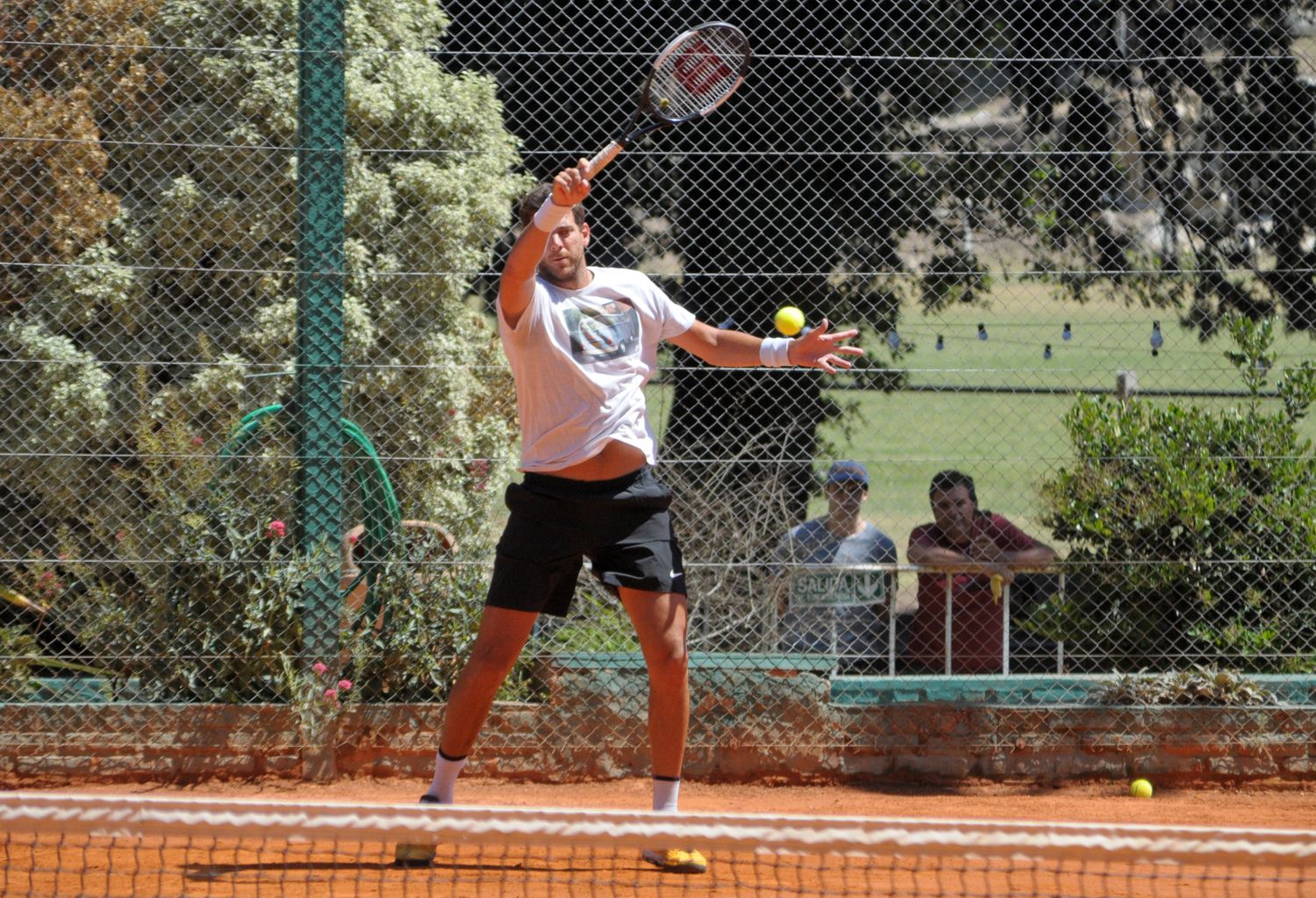 Del Potro tuvo su primer día de trabajo en Tandil