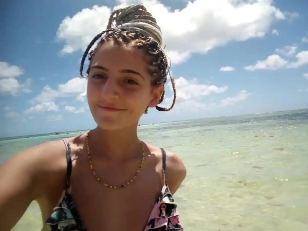 Candela, la turista argentina internada en República Dominicana, se despertó y reconoció a sus padres