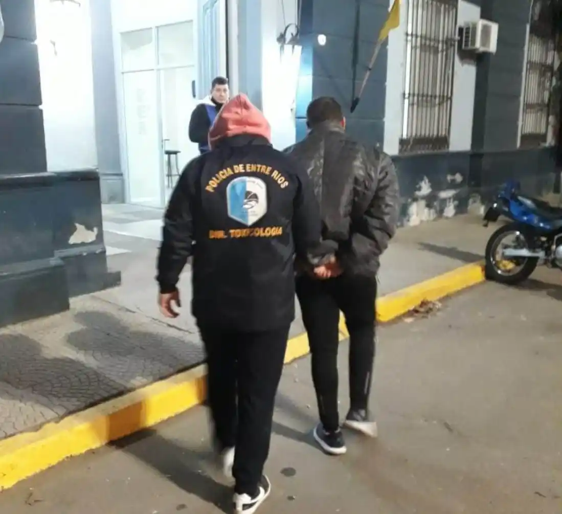 Detuvieron a uno de los prófugos por la causa de venta de drogas en zona norte