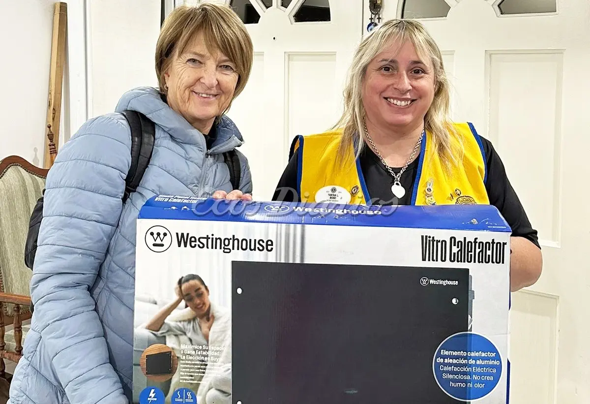 Vitrocalefactor. Entregó Yanina Berri a Liliana Espelet