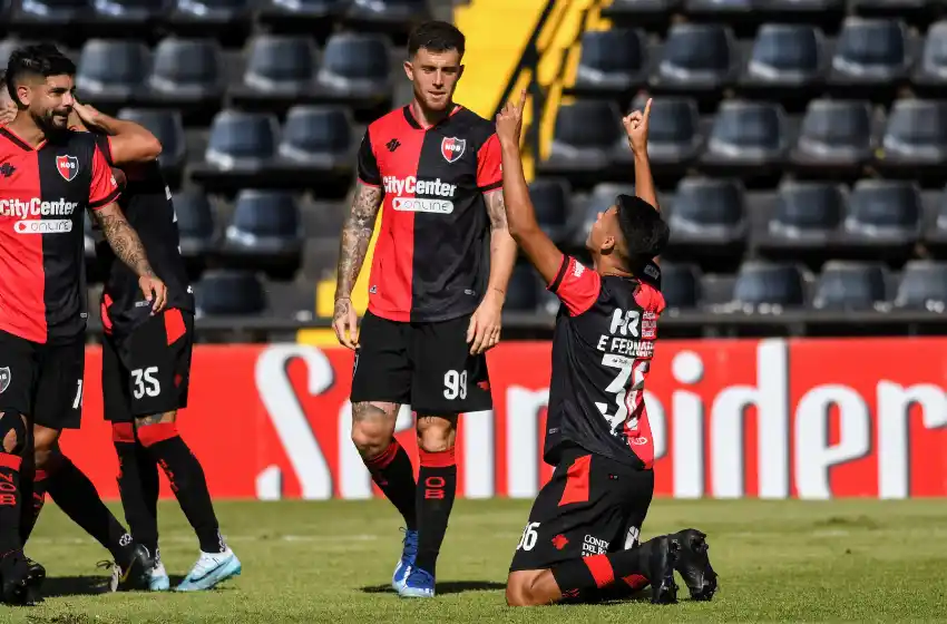 A Newell’s le costó pero superó a Midland y avanzó en Copa Argentina