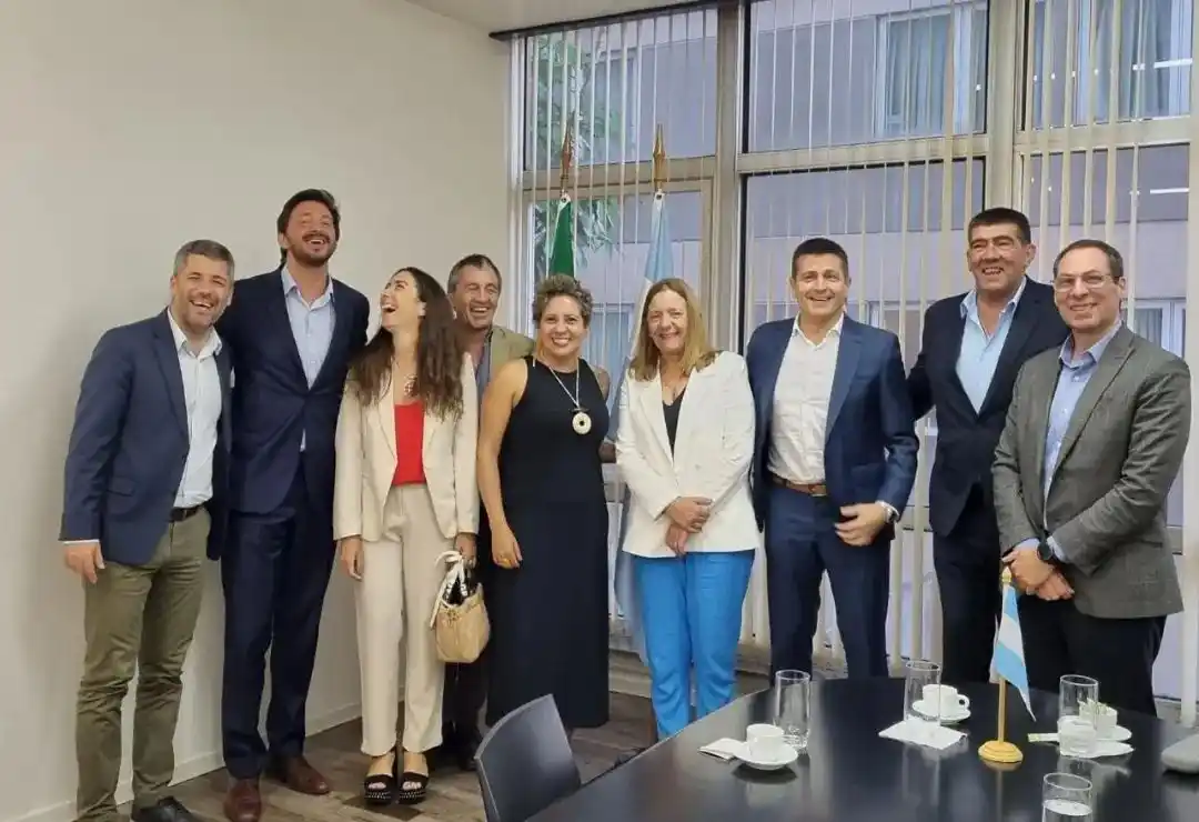 La intendenta continúa su agenda en Brasil