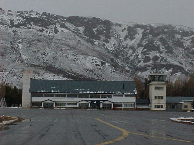 El aeropuerto de Esquel recibió una nueva autobomba