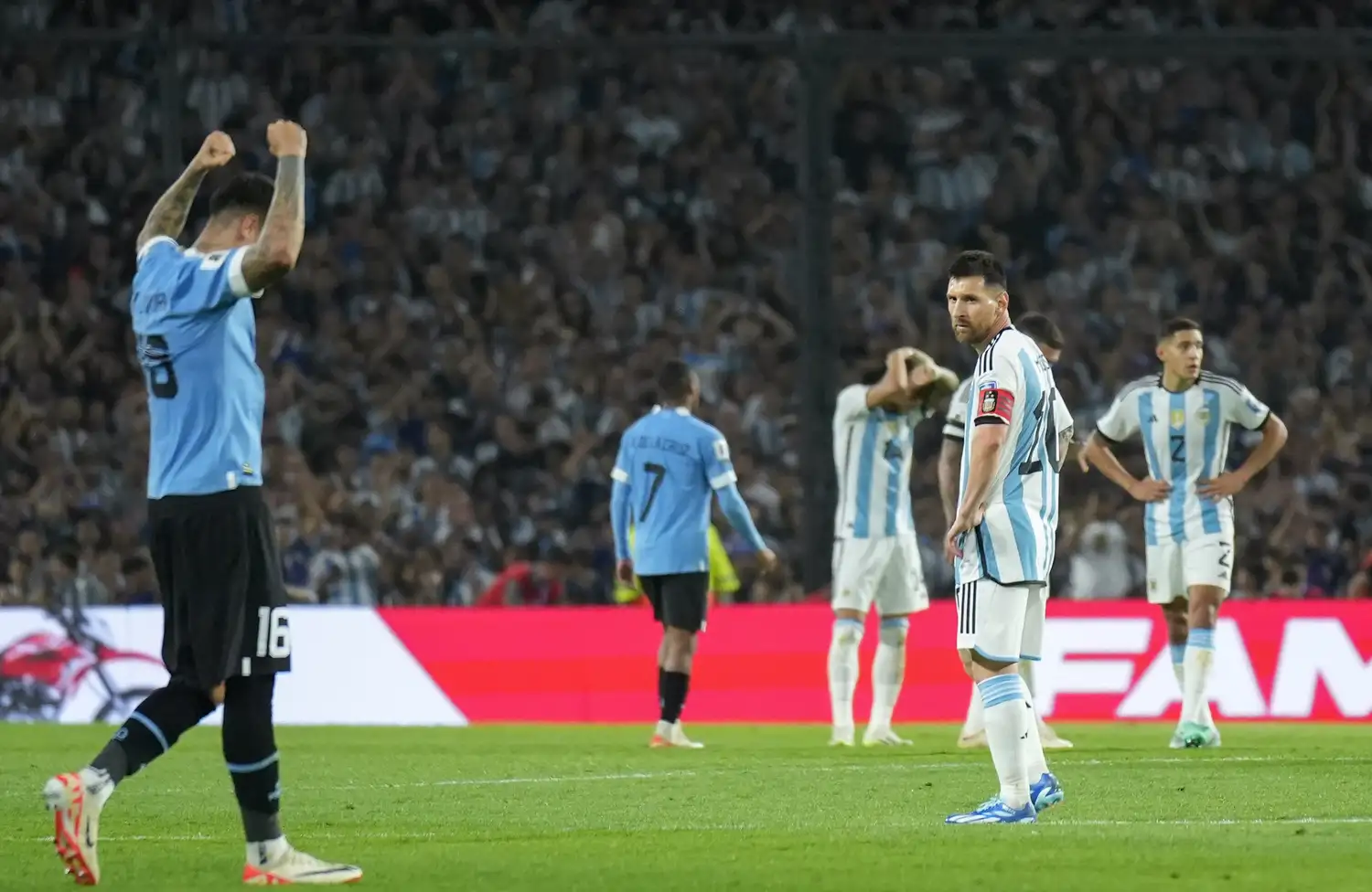 Sorpresa en La Bombonera: Argentina perdió con Uruguay