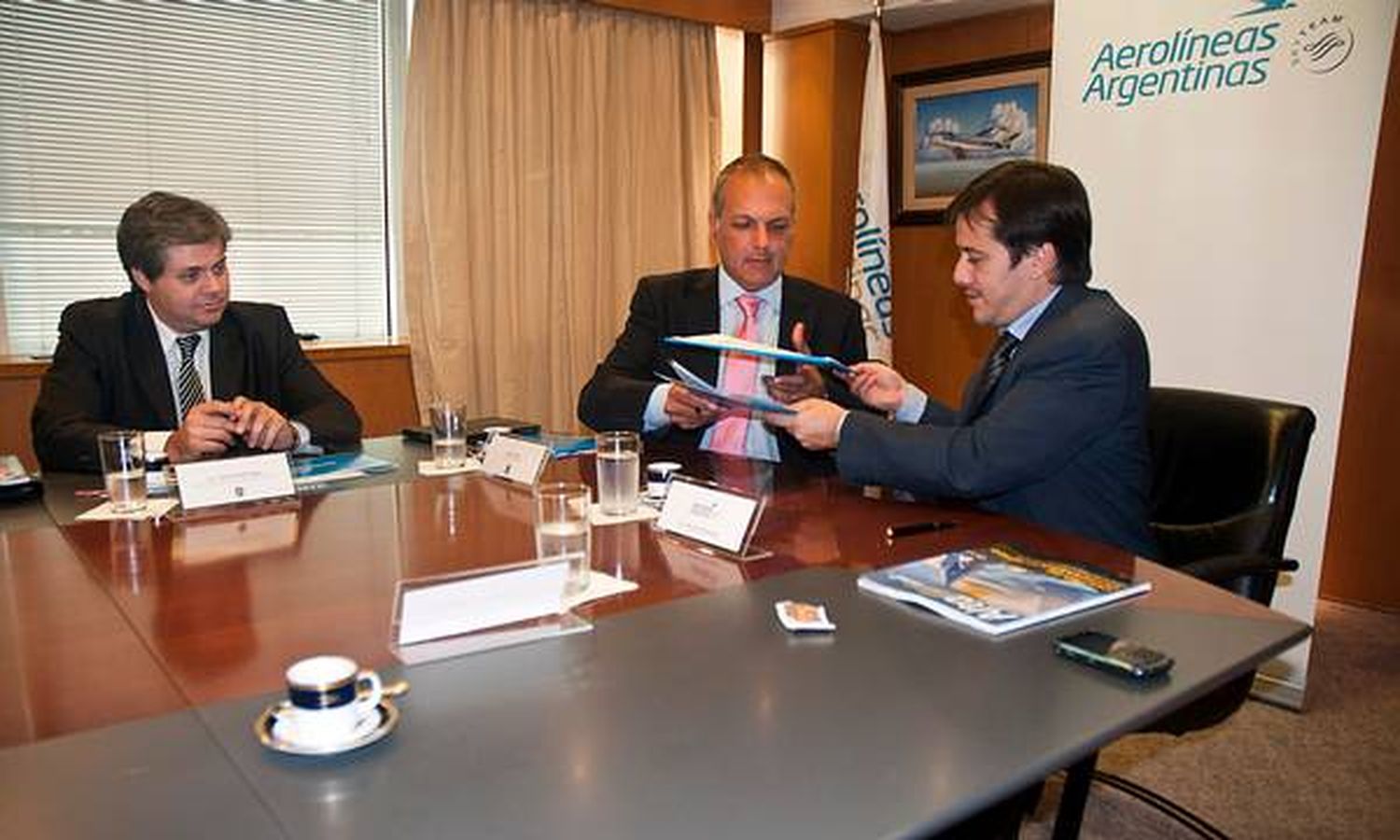 Aerolíneas Argentinas incrementará frecuencias en aeropuertos de Chubut
