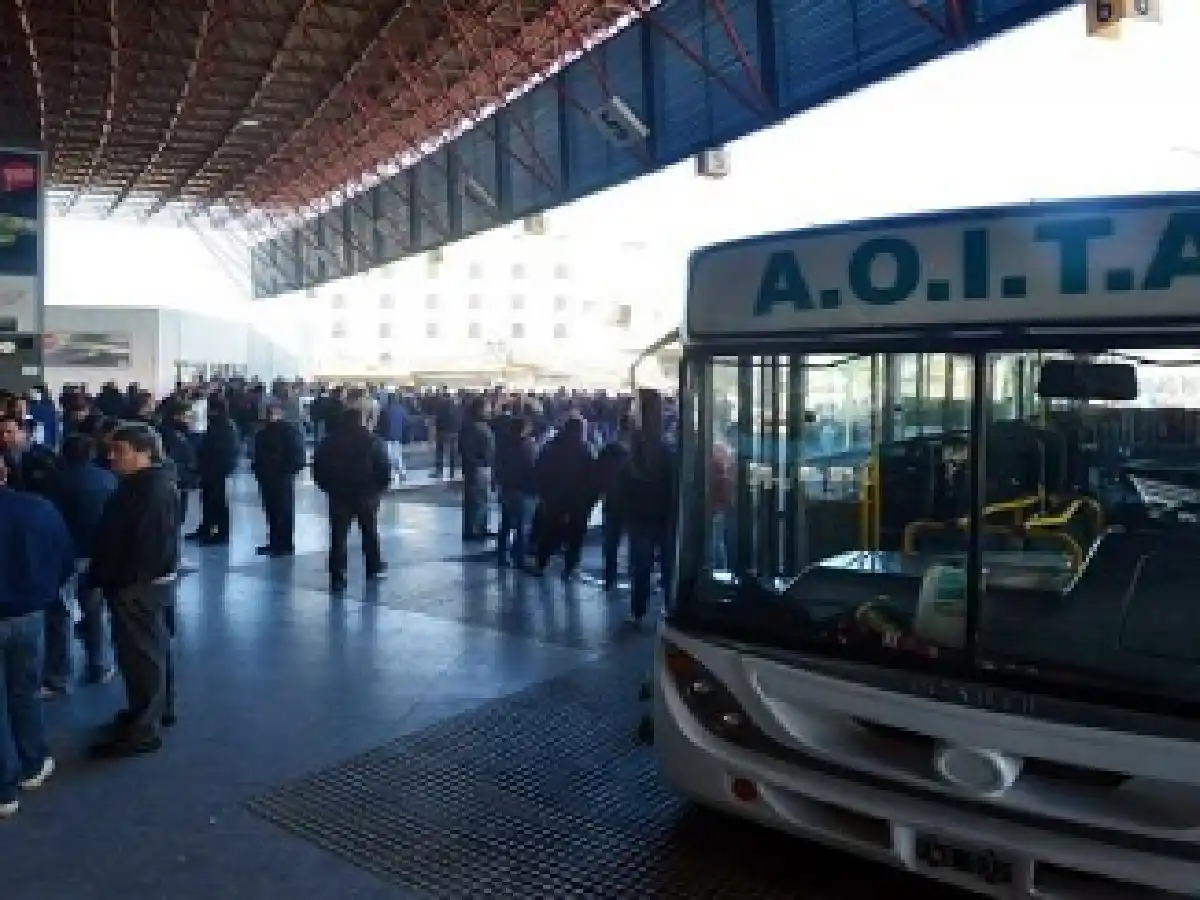 El gremio de Aoita decidirá hoy si avanza con los acuerdos