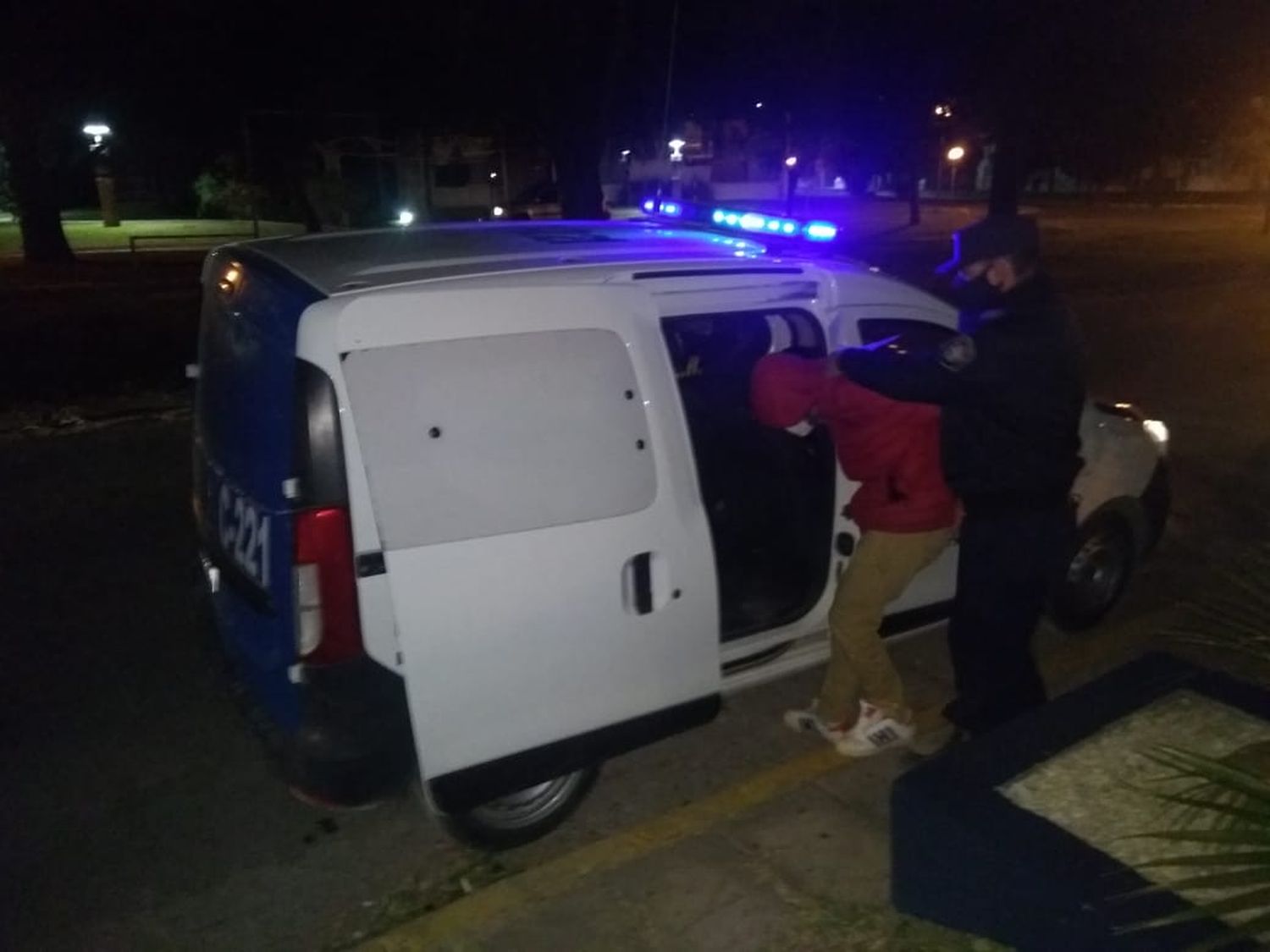 Alcoholizado y sin documentación intentó huir de un control de acceso a Crespo