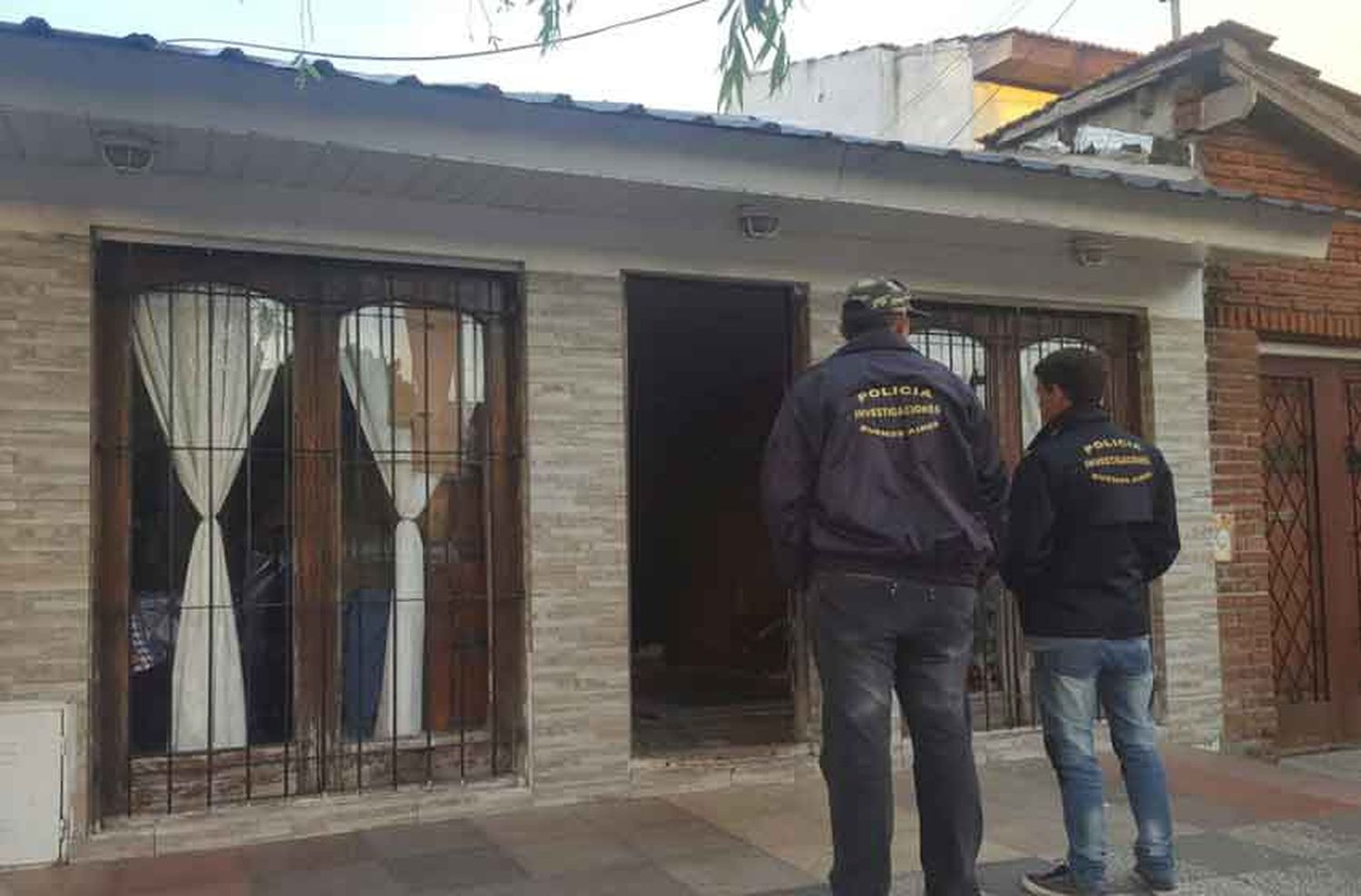 Detuvieron a un hombre por intentar vender a una bebé