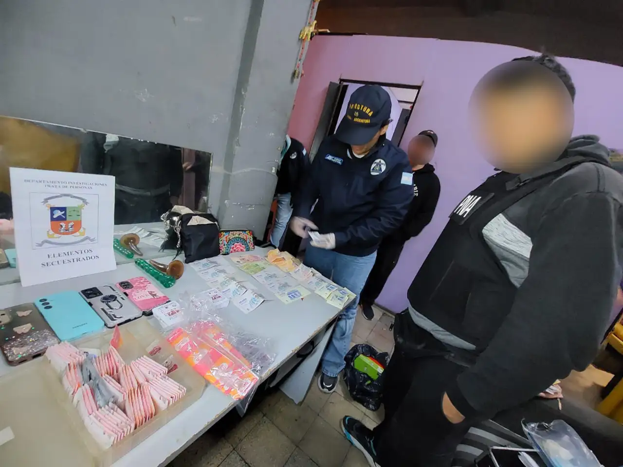 Prefectura realizó cuatro allanamientos por trata de personas y detectó posibles víctimas de explotación sexual