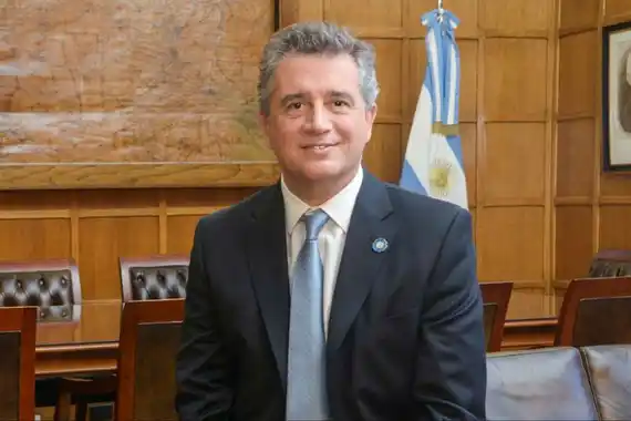 Etchevehere: "el campo no es un servicio público"