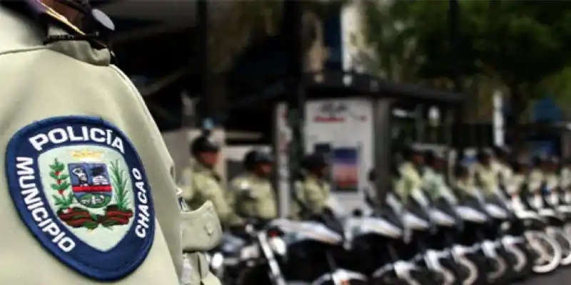 PoliChacao capturó a efectivo de la FANB que robaba en la avenida Francisco de Miranda