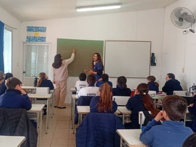 El CIC Médanos y el CAPS San Isidro acercaron sus postas de salud a diferentes escuelas