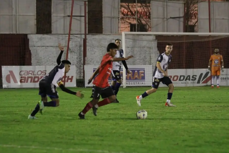 Enorme victoria de Sportivo en el "Soltermam"