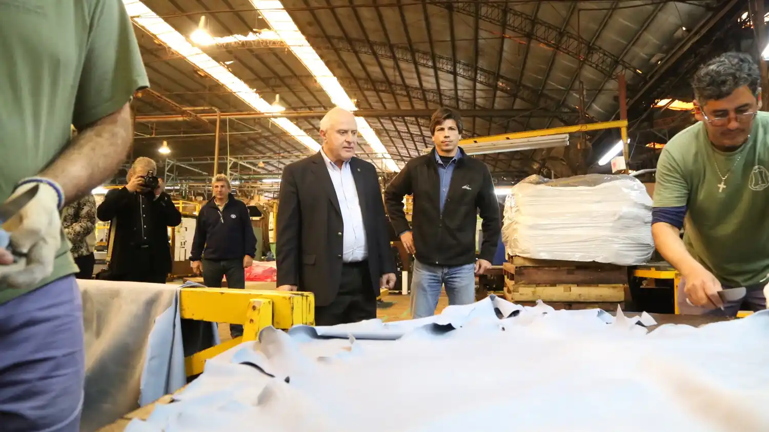 Lifschitz visitó la curtiembre Arlei en Las Toscas