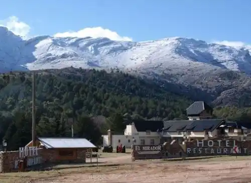 Ola de frío: Nevó en Sierra de la Ventana