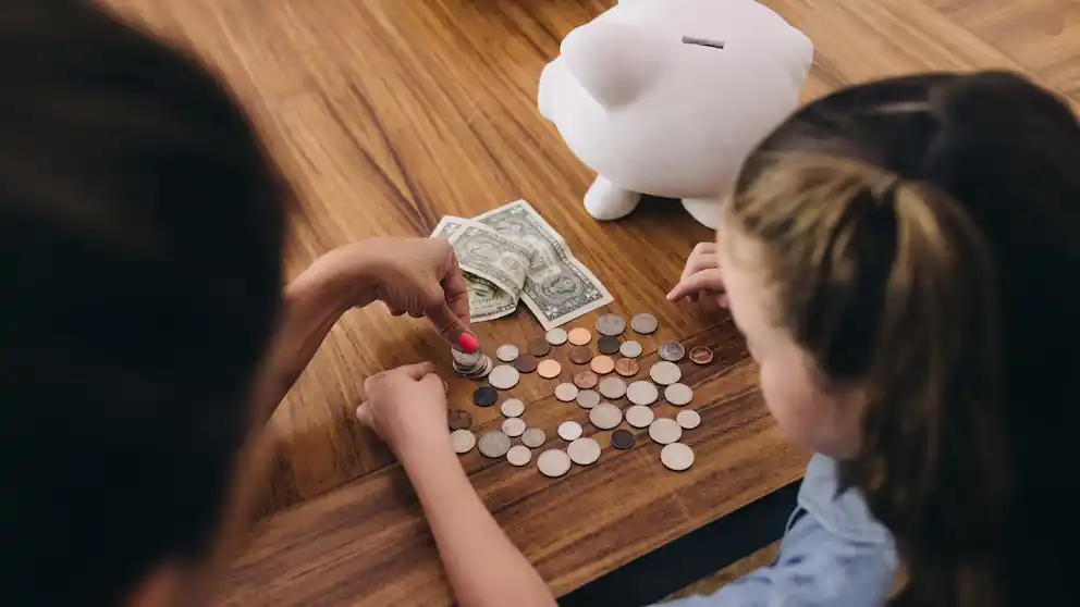 Educación financiera para niños y adolescentes