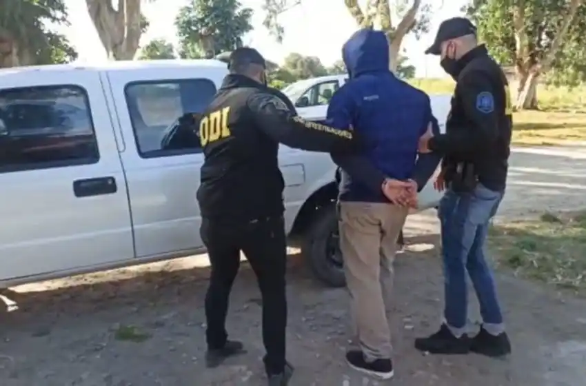 Lo allanaron por robar armado un comercio y encontraron marihuana