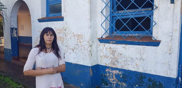 Así están la escuela 32 del paraje La Bolsa y la casa de los “cuidadores”
