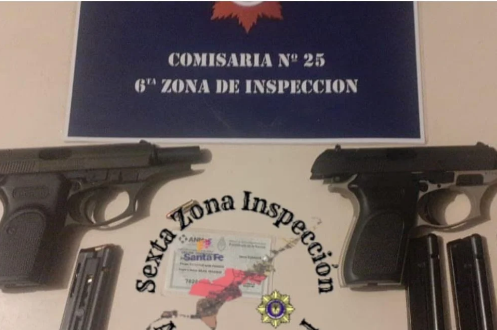 Secuestro de armas en barrio Nueva Esperanza. (Foto: Gentileza)