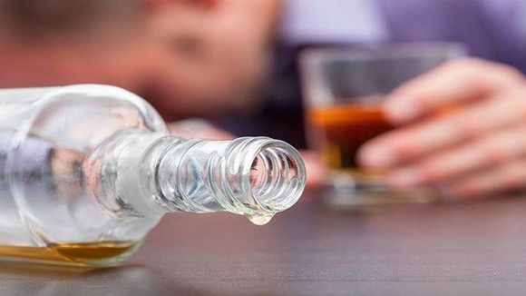 El hospital Regional realiza jornadas para abordar el alcoholismo desde una perspectiva integral
