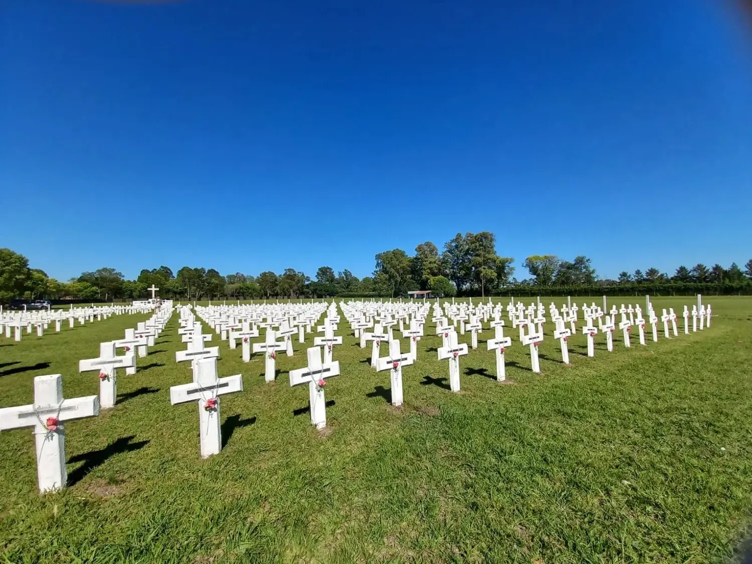 El Cenotafio es una réplica del Cementerio de Darwin.