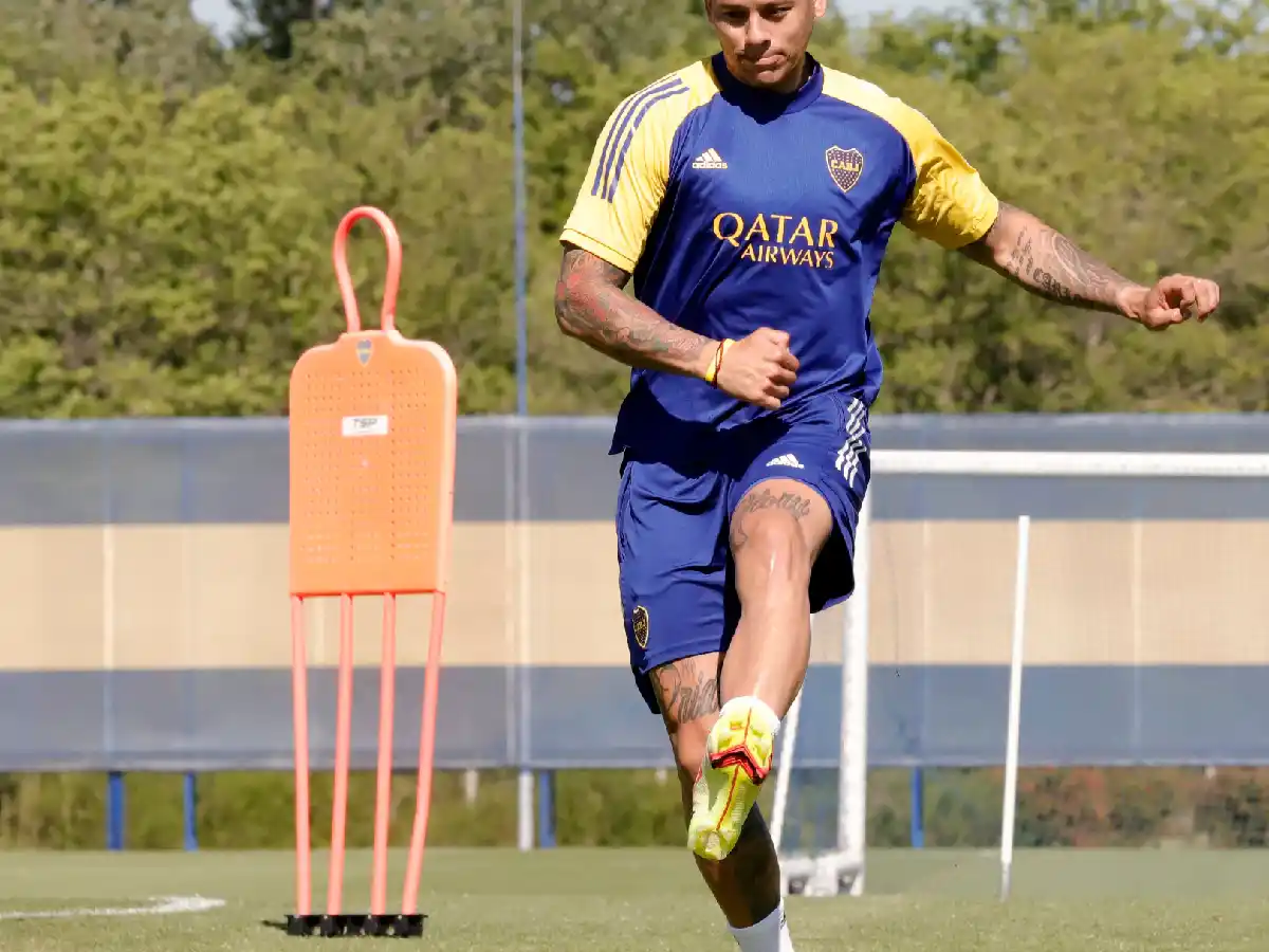 Rojo y Ramírez volvieron a las prácticas en Boca