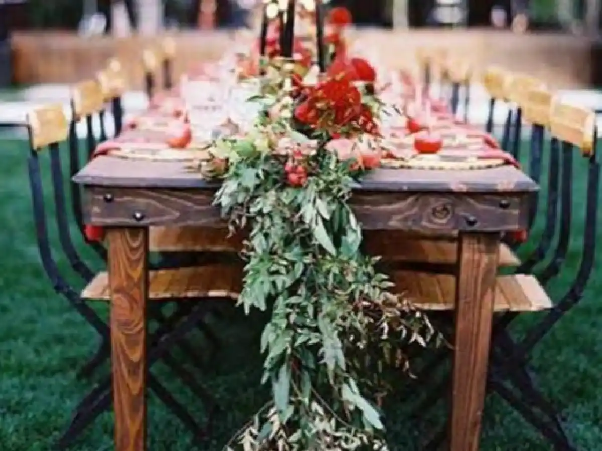 Mesa afuera para celebrar la llegada del año nuevo