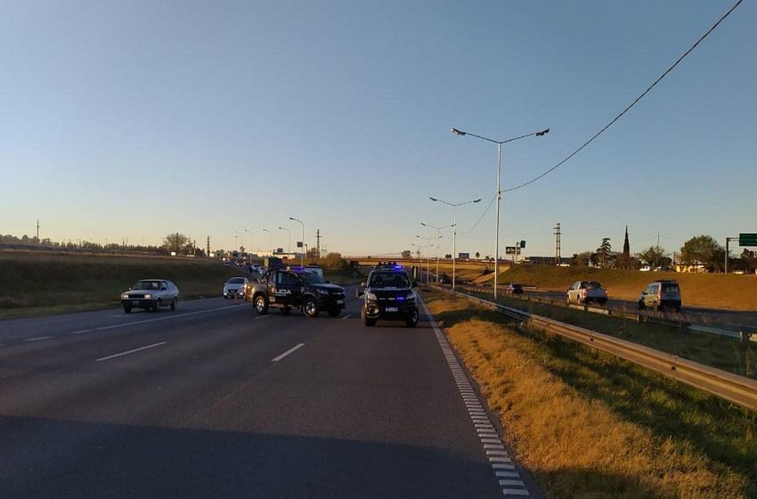 Un hombre murió y otro resultó herido tras un triple choque en Circunvalación y Uriburu