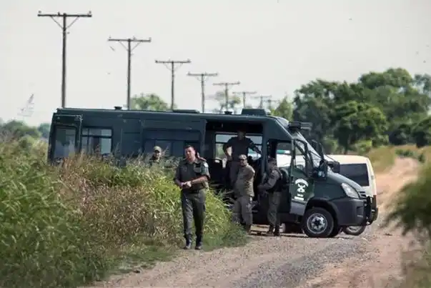 Cientos de agentes buscan a los prófugos en territorio santafesino