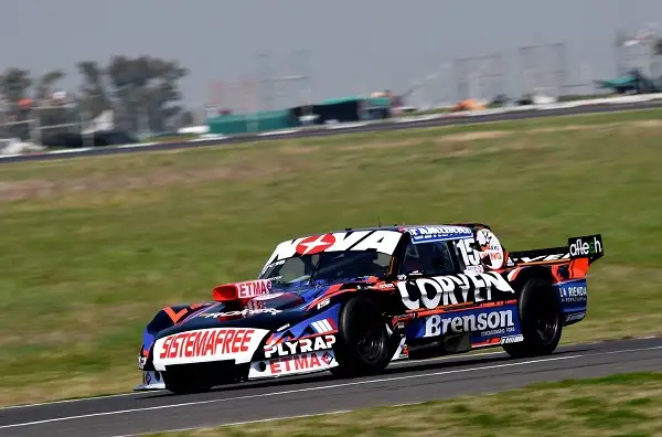 Matías Rossi marcó el camino en la primera clasificación del TC en Paraná