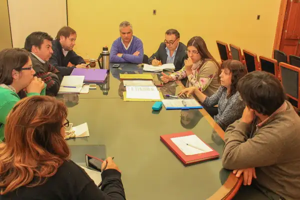Trabajan en el control de alimentos y bromatología
