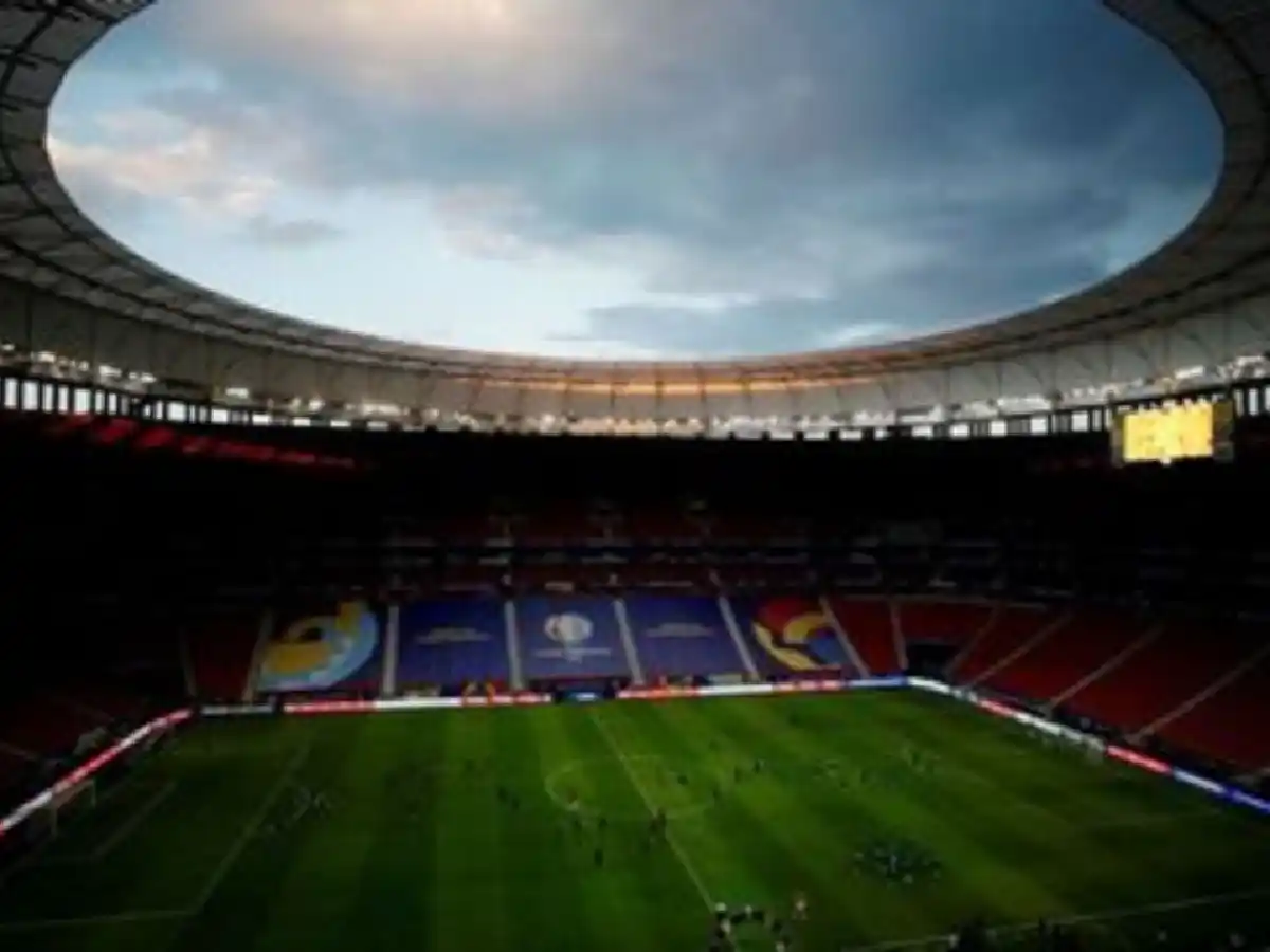 En marcha, sin ceremonia de inauguración