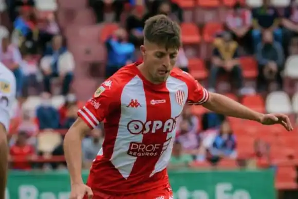 Noticia positiva para el Kily: Federico Vera estaría cerca de renovar su vínculo con Unión