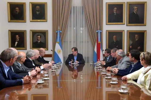 Bordet recibió a la Unión Industrial “para fortalecer el vínculo público - privado”
