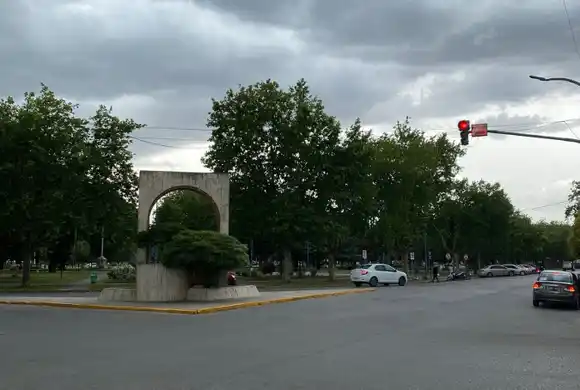 Desafío para observadores: ¿podés identificar estos 7 lugares del centro de Necochea?