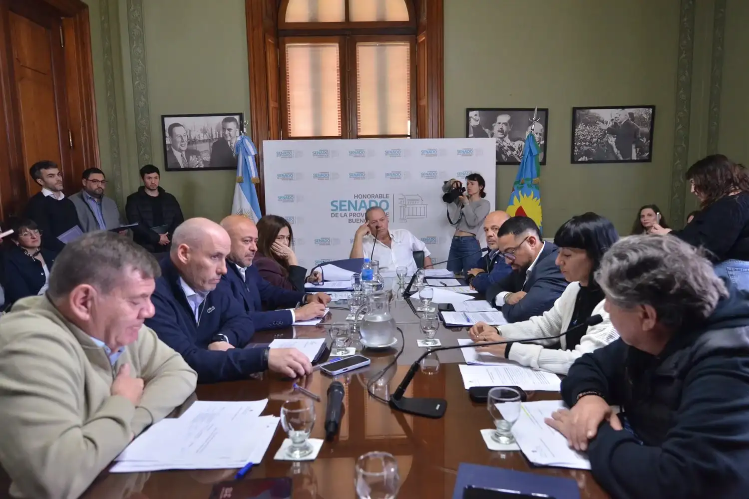 Avanza en el Senado bonaerense un proyecto para sancionar el maltrato y la violencia en escuelas y hospitales