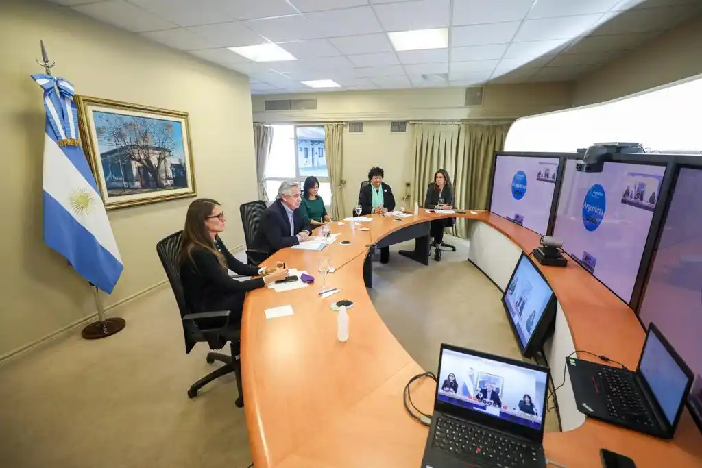 Alberto Fernández presentó plan de acción contra la violencia de género: "No queremos ver más cómo las mujeres sufren y mueren"