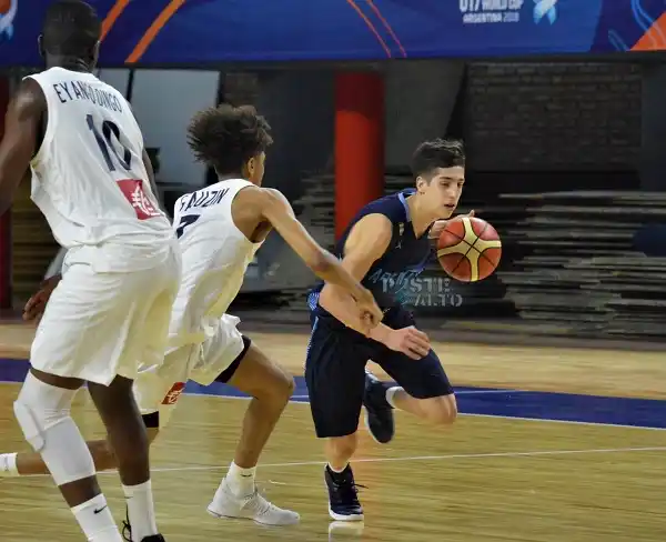 Arranca hoy el Mundial U17 y Argentina se mide con Francia